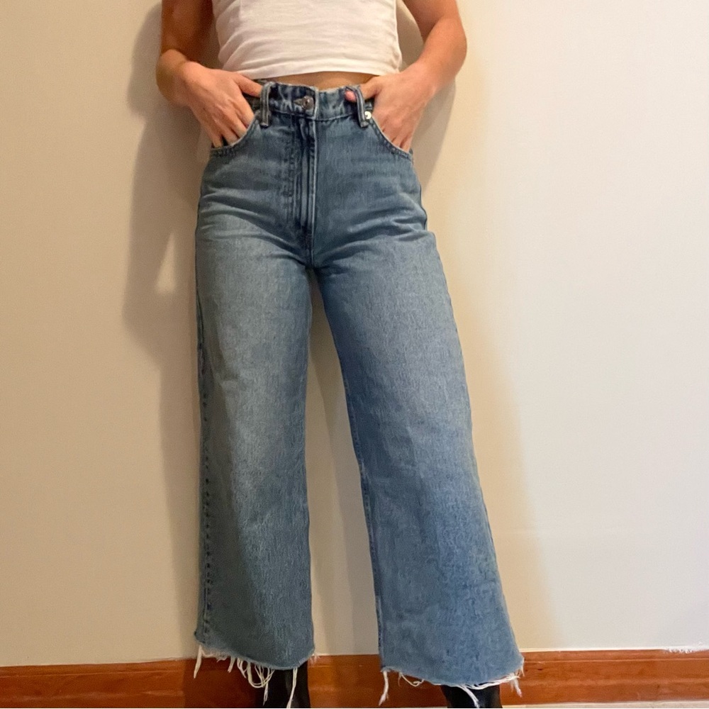 ZARA WIDE LEG HIGH WAISTED JEANS